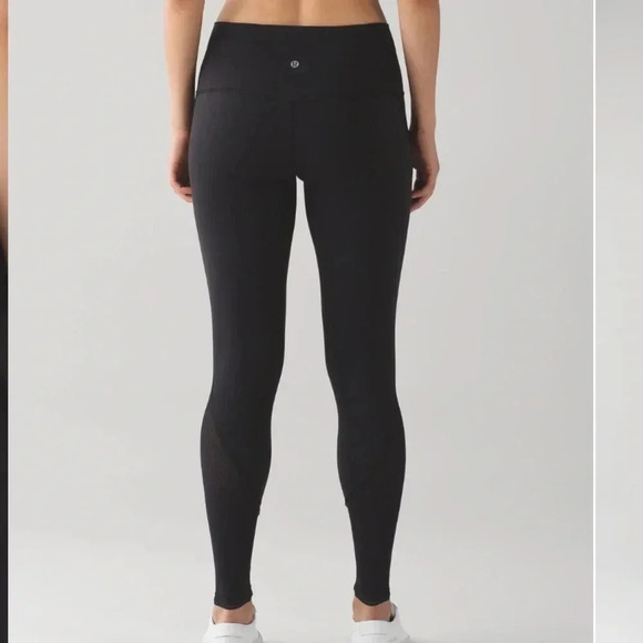 Lululemon Deep Breath Tight Black Size 4 - Picture 6 of 12